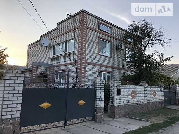 двухэтажный дом с садом, 140 кв. м, ракушечник (ракушняк). Продажа в НовыйБуге район Новый Буг фото 1 двухэтажный дом с садом, 140 кв. м, ракушечник (ракушняк). Продажа в НовыйБуге район Новый Буг фото 1