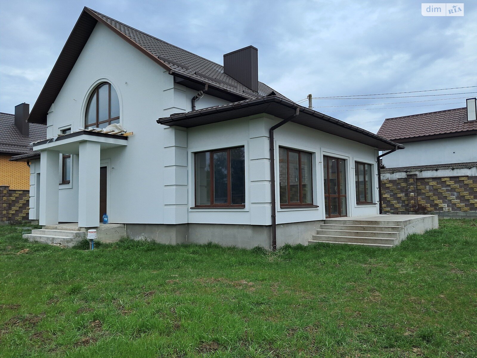 двоповерховий будинок з опаленням, 180 кв. м, кирпич. Продаж у Обарові фото 1 двоповерховий будинок з опаленням, 180 кв. м, кирпич. Продаж у Обарові фото 1
