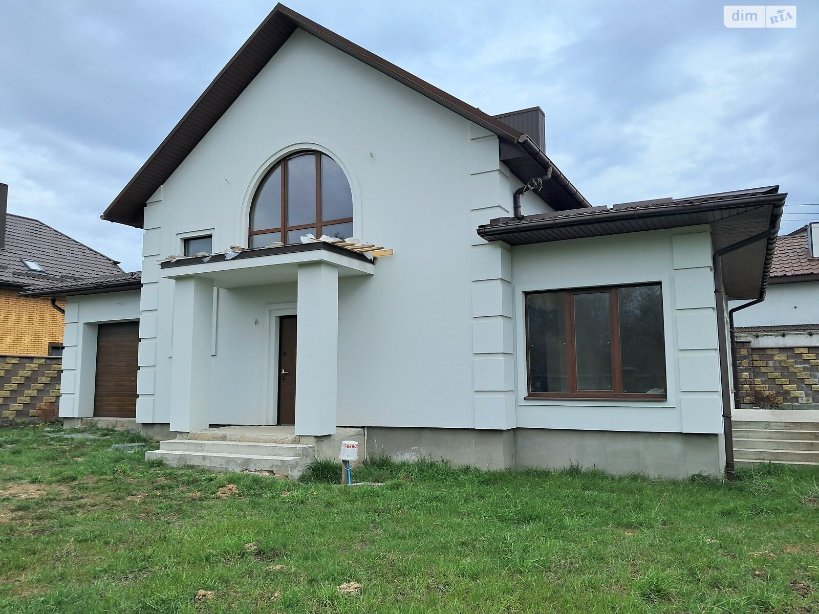 двоповерховий будинок з опаленням, 180 кв. м, кирпич. Продаж у Обарові фото 1 двоповерховий будинок з опаленням, 180 кв. м, кирпич. Продаж у Обарові фото 1