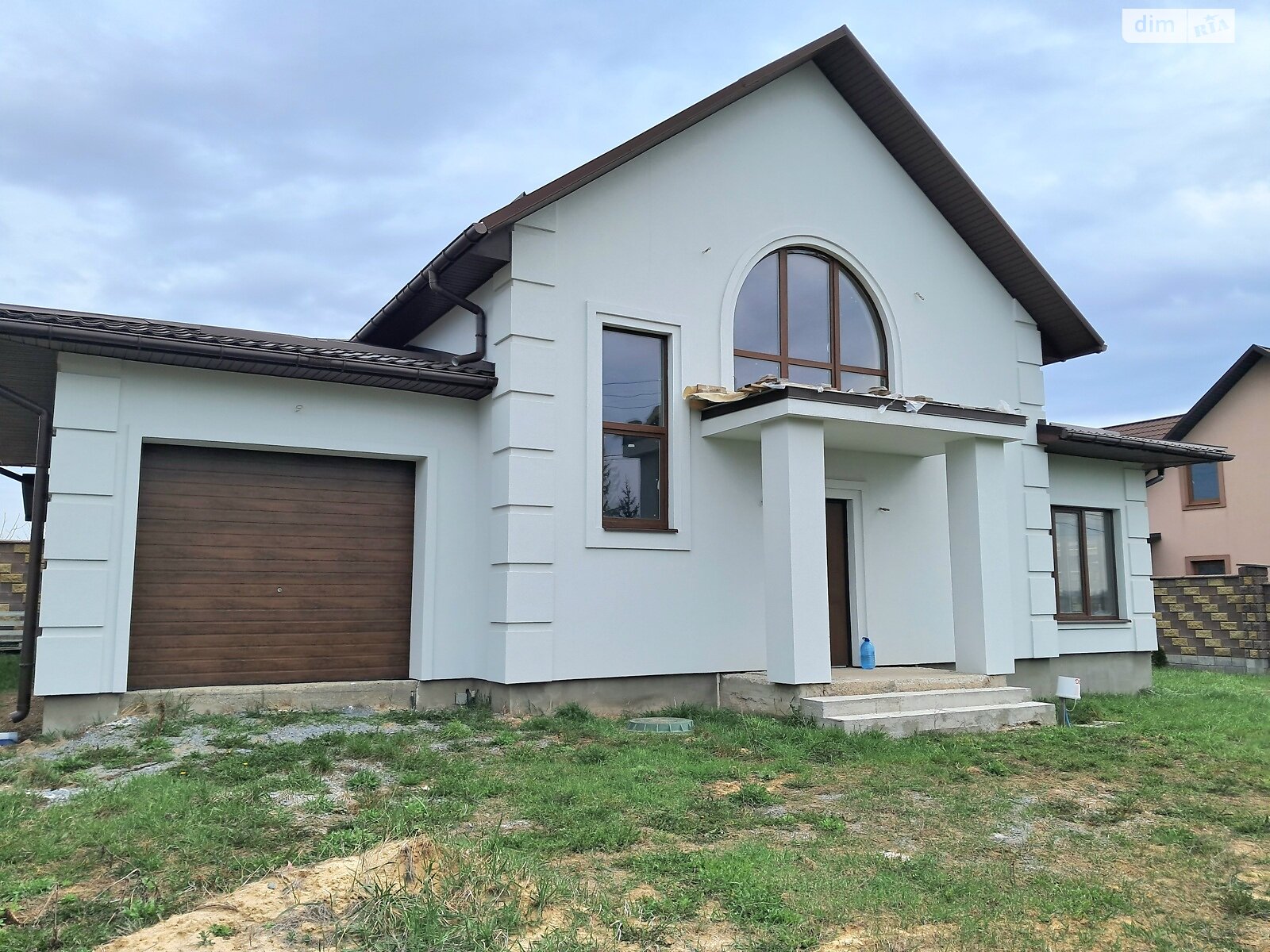 двоповерховий будинок з опаленням, 180 кв. м, кирпич. Продаж у Обарові фото 1 двоповерховий будинок з опаленням, 180 кв. м, кирпич. Продаж у Обарові фото 1