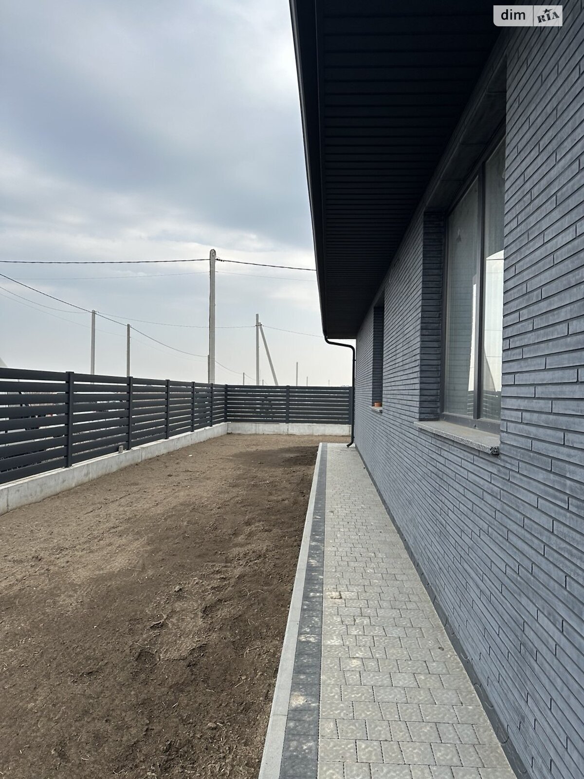 одноэтажный дом с гаражом, 121 кв. м, кирпич. Продажа в Обарове фото 1 одноэтажный дом с гаражом, 121 кв. м, кирпич. Продажа в Обарове фото 1