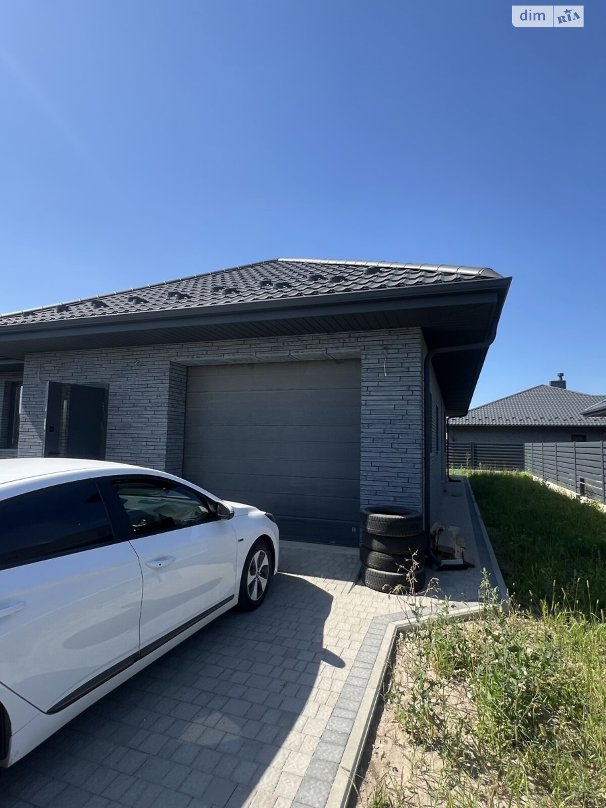 одноэтажный дом с гаражом, 121 кв. м, кирпич. Продажа в Обарове фото 1 одноэтажный дом с гаражом, 121 кв. м, кирпич. Продажа в Обарове фото 1