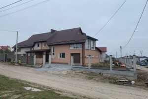 двухэтажный дом с отоплением, 224 кв. м, кирпич. Продажа в Обарове фото 2