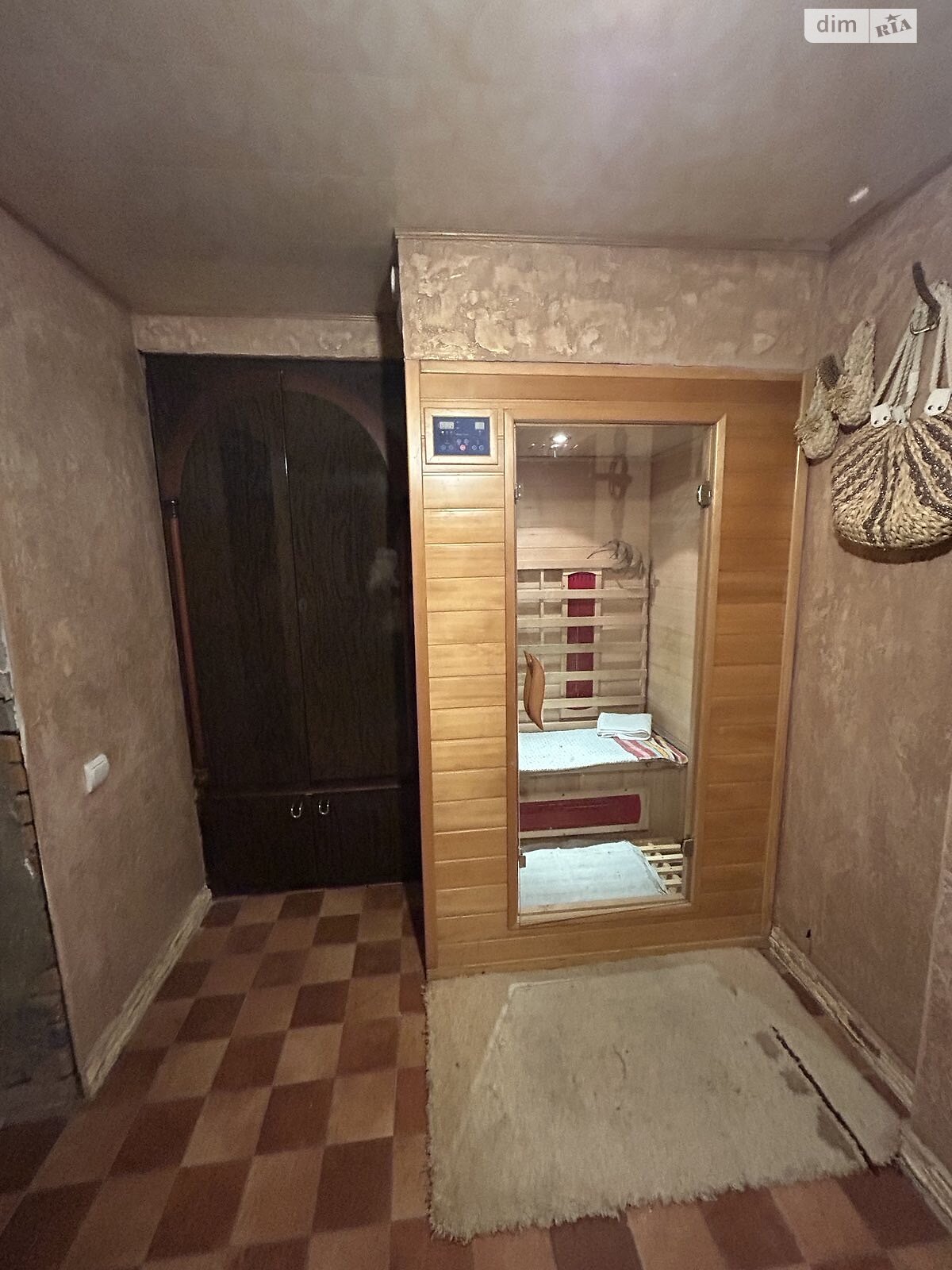 двухэтажный дом с гаражом, 240 кв. м, кирпич. Продажа в Обарове фото 1