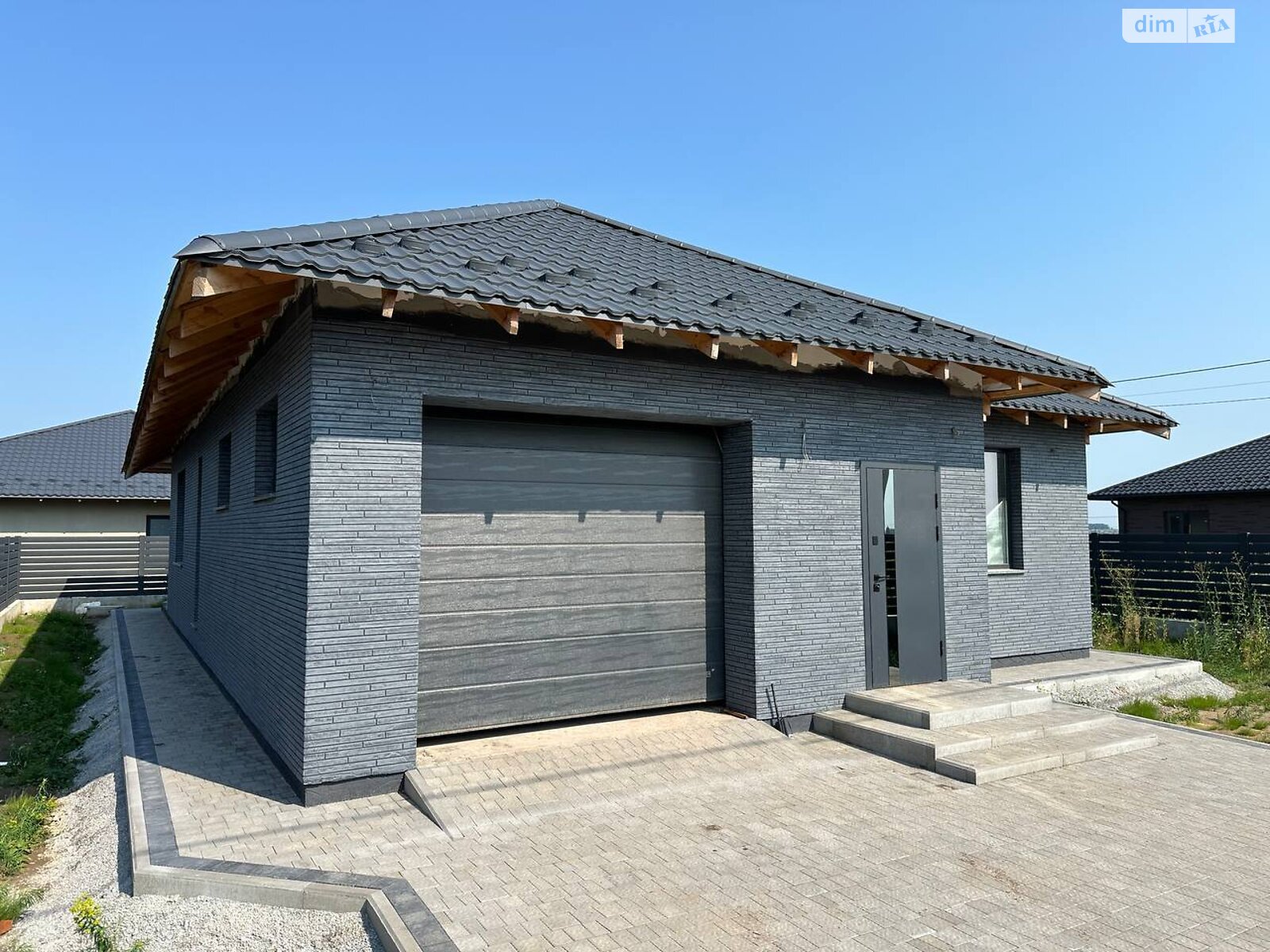 одноповерховий будинок з гаражем, 140 кв. м, цегла. Продаж у Обарові фото 1