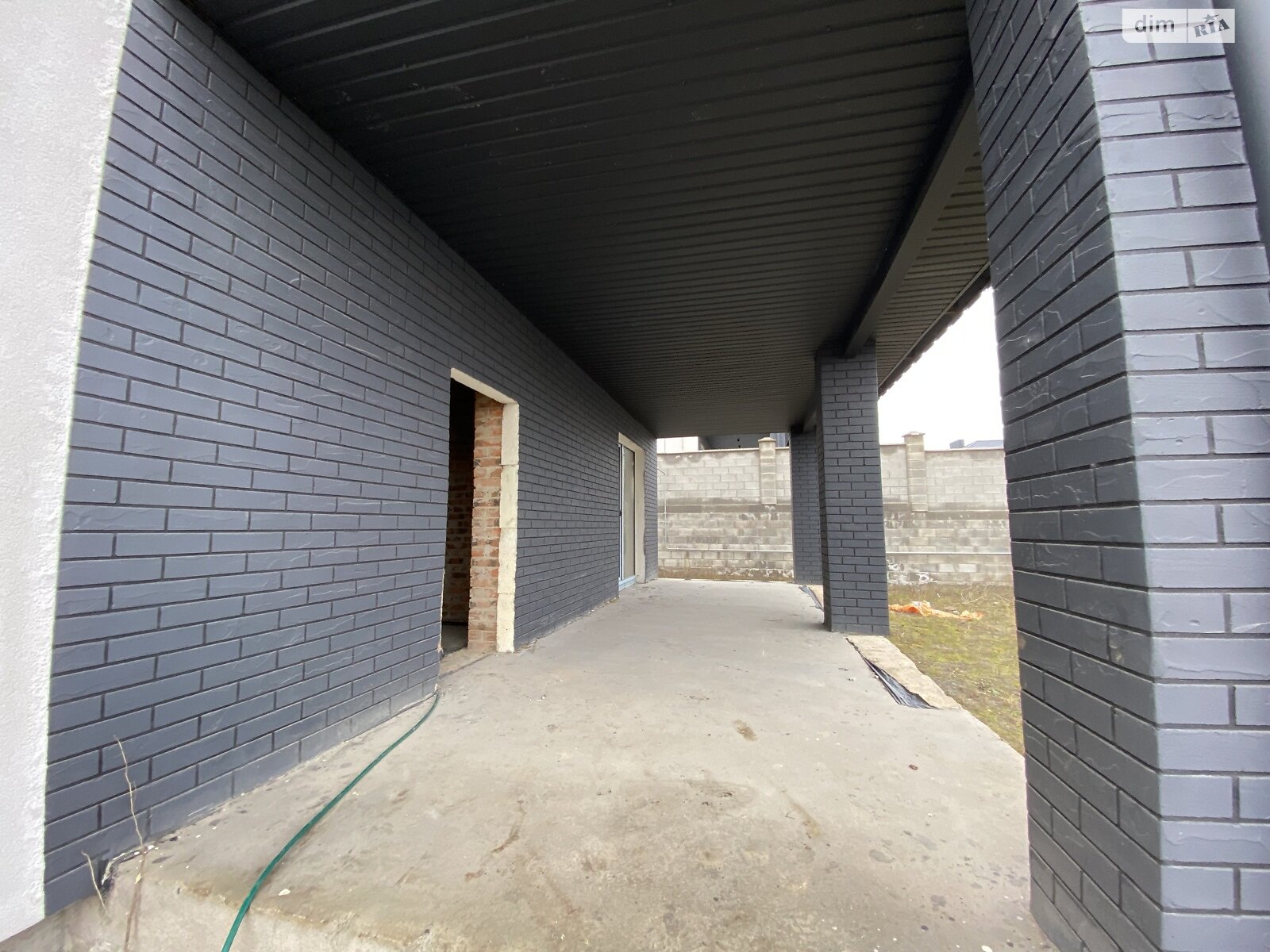 одноэтажный дом, 165 кв. м, кирпич. Продажа в Обарове фото 1