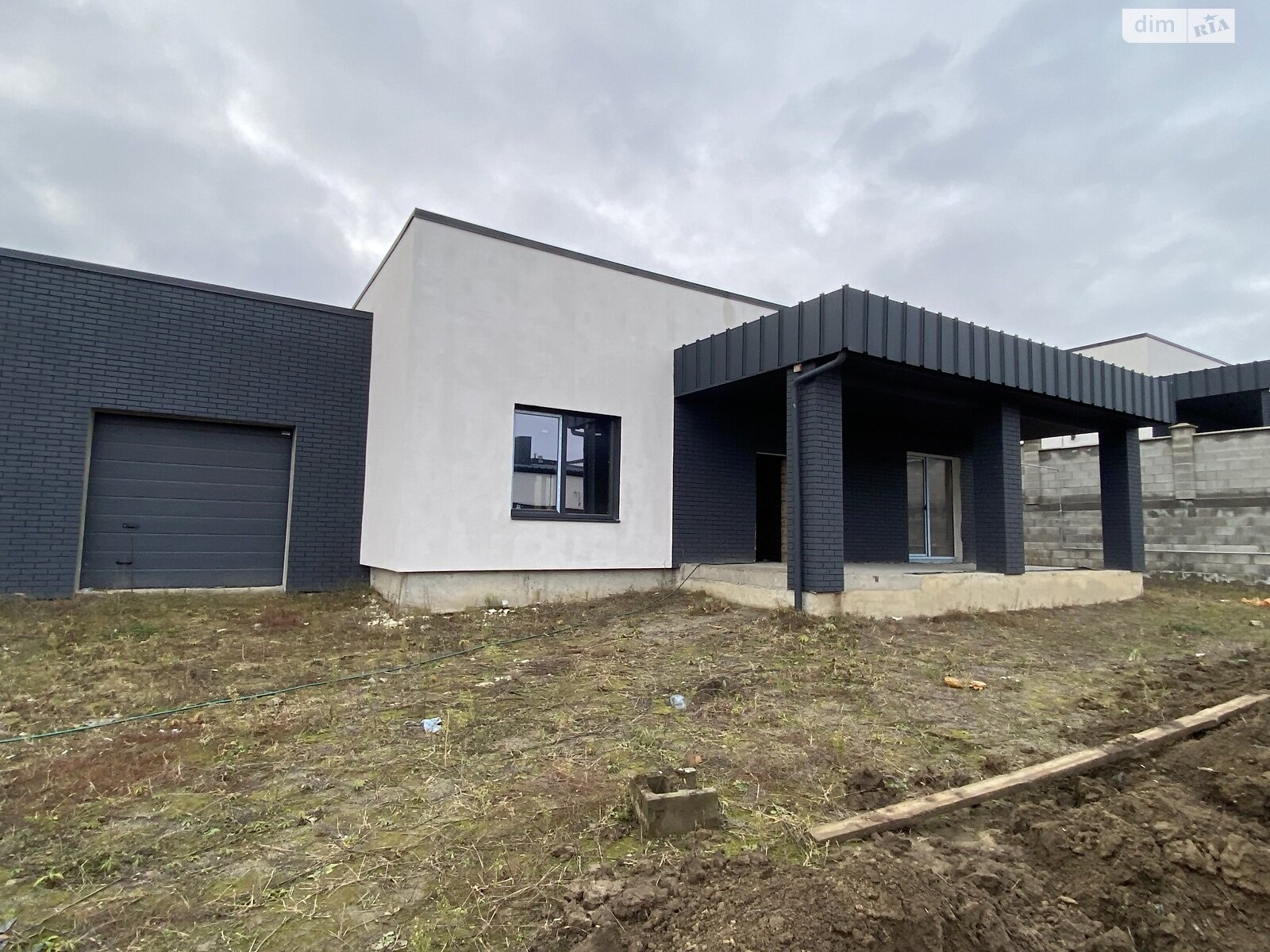 одноэтажный дом, 165 кв. м, кирпич. Продажа в Обарове фото 1