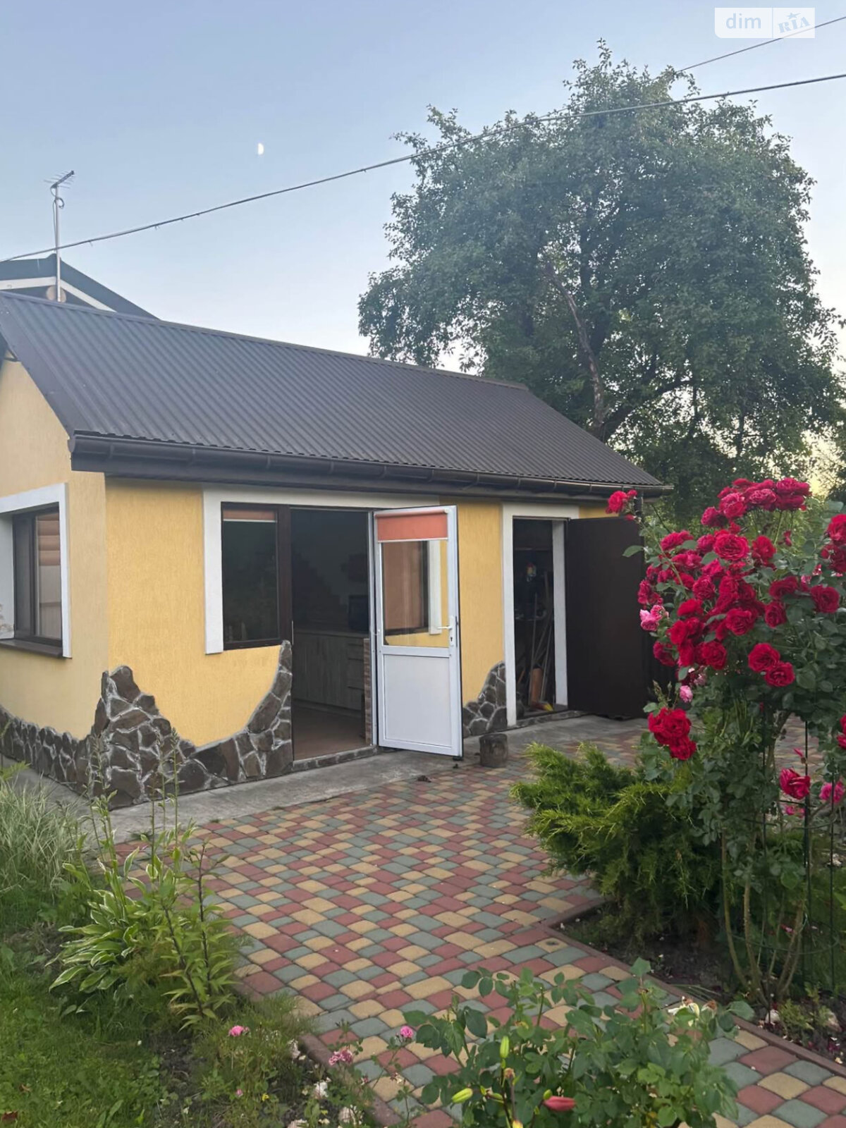 двоповерховий будинок з ремонтом, 70 кв. м, кирпич. Продаж у Оброшине фото 1 двоповерховий будинок з ремонтом, 70 кв. м, кирпич. Продаж у Оброшине фото 1