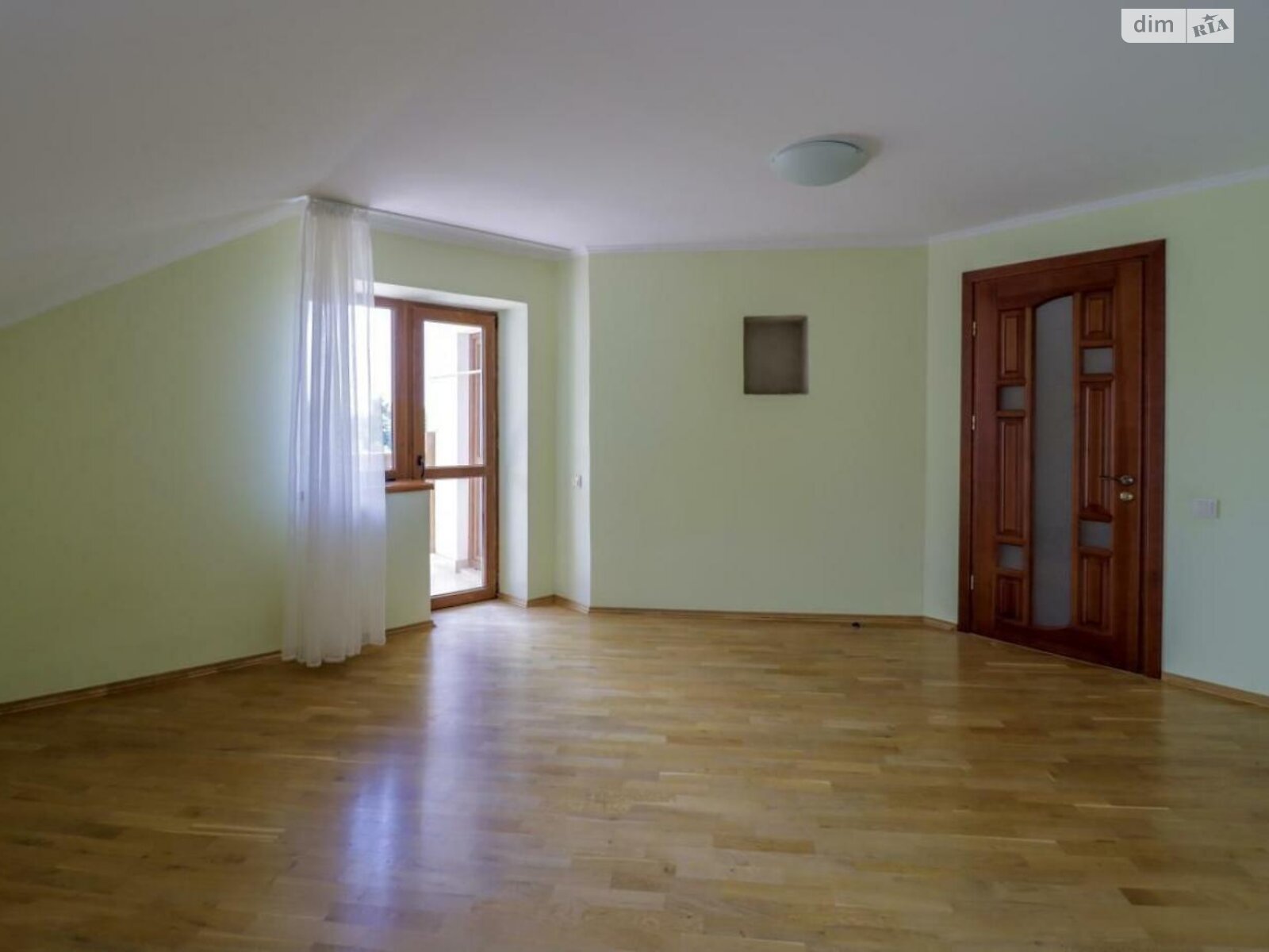 двоповерховий будинок, 250 кв. м, кирпич. Продаж у Оброшине фото 1 двоповерховий будинок, 250 кв. м, кирпич. Продаж у Оброшине фото 1