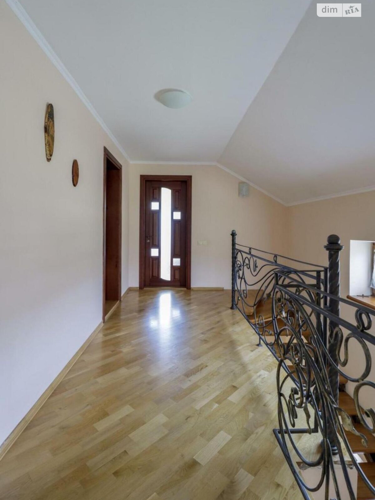 двоповерховий будинок, 250 кв. м, кирпич. Продаж у Оброшине фото 1 двоповерховий будинок, 250 кв. м, кирпич. Продаж у Оброшине фото 1