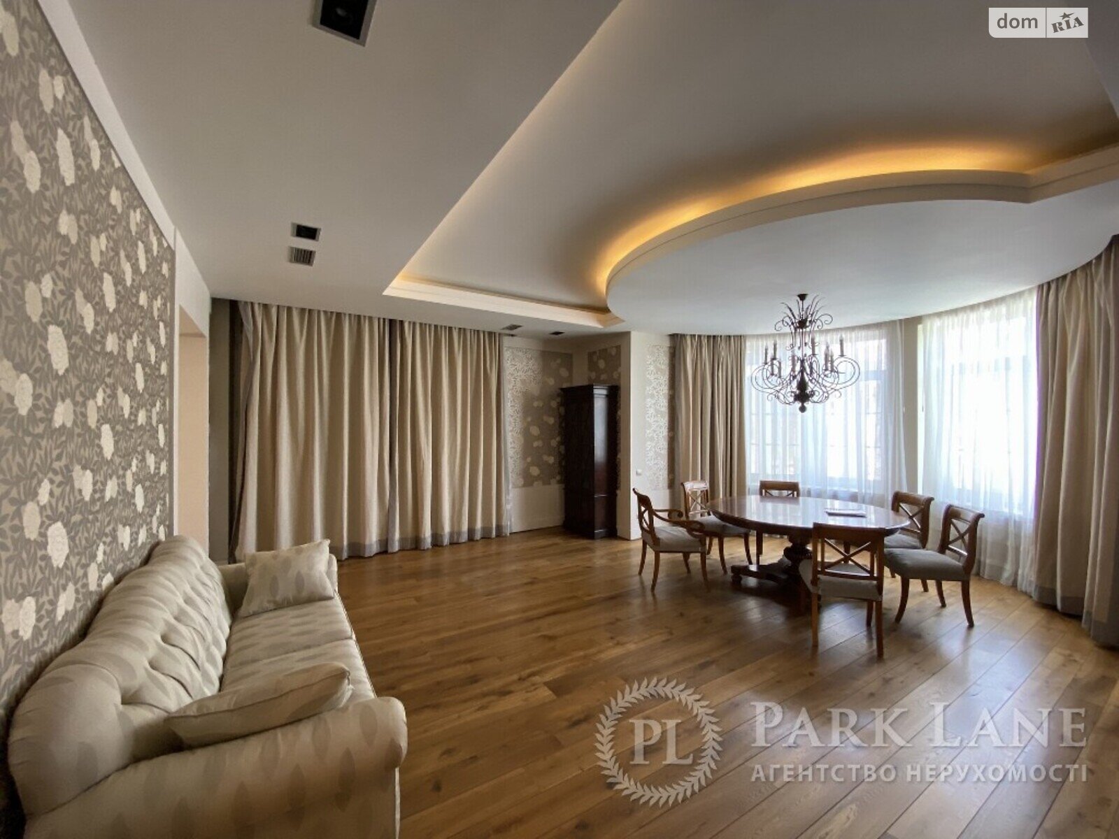двухэтажный дом с балконом, 550 кв. м, кирпич. Продажа в Конча-Заспе фото 1 двухэтажный дом с балконом, 550 кв. м, кирпич. Продажа в Конча-Заспе фото 1
