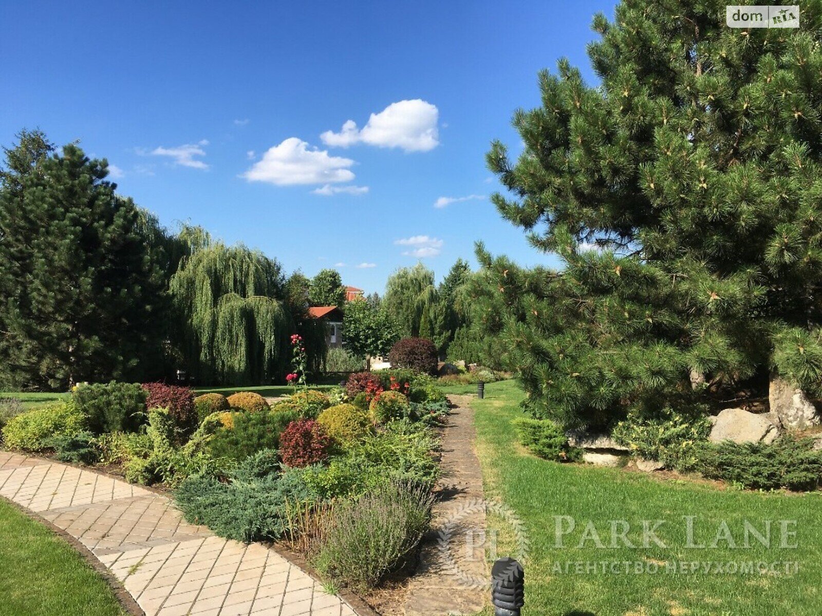 двухэтажный дом с балконом, 550 кв. м, кирпич. Продажа в Конча-Заспе фото 1 двухэтажный дом с балконом, 550 кв. м, кирпич. Продажа в Конча-Заспе фото 1