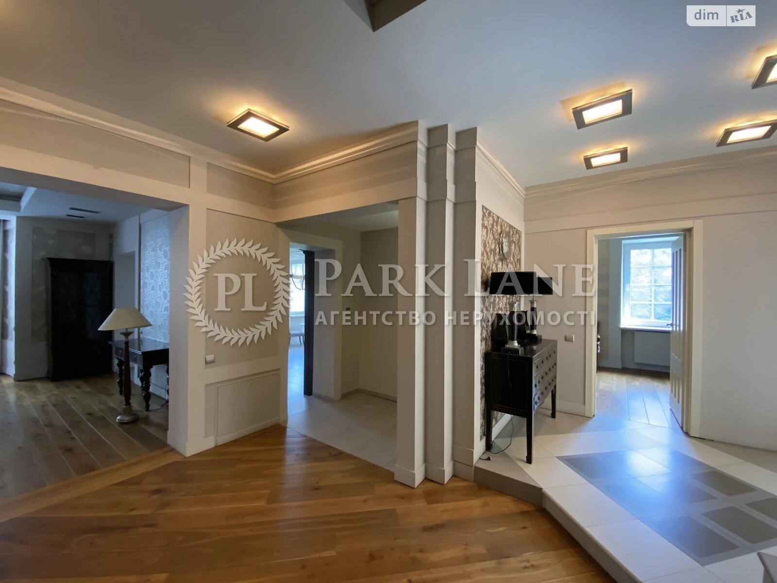 двухэтажный дом с балконом, 550 кв. м, кирпич. Продажа в Конча-Заспе фото 1