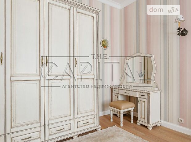 двухэтажный дом с балконом, 455 кв. м, кирпич. Продажа в Козине фото 1 двухэтажный дом с балконом, 455 кв. м, кирпич. Продажа в Козине фото 1