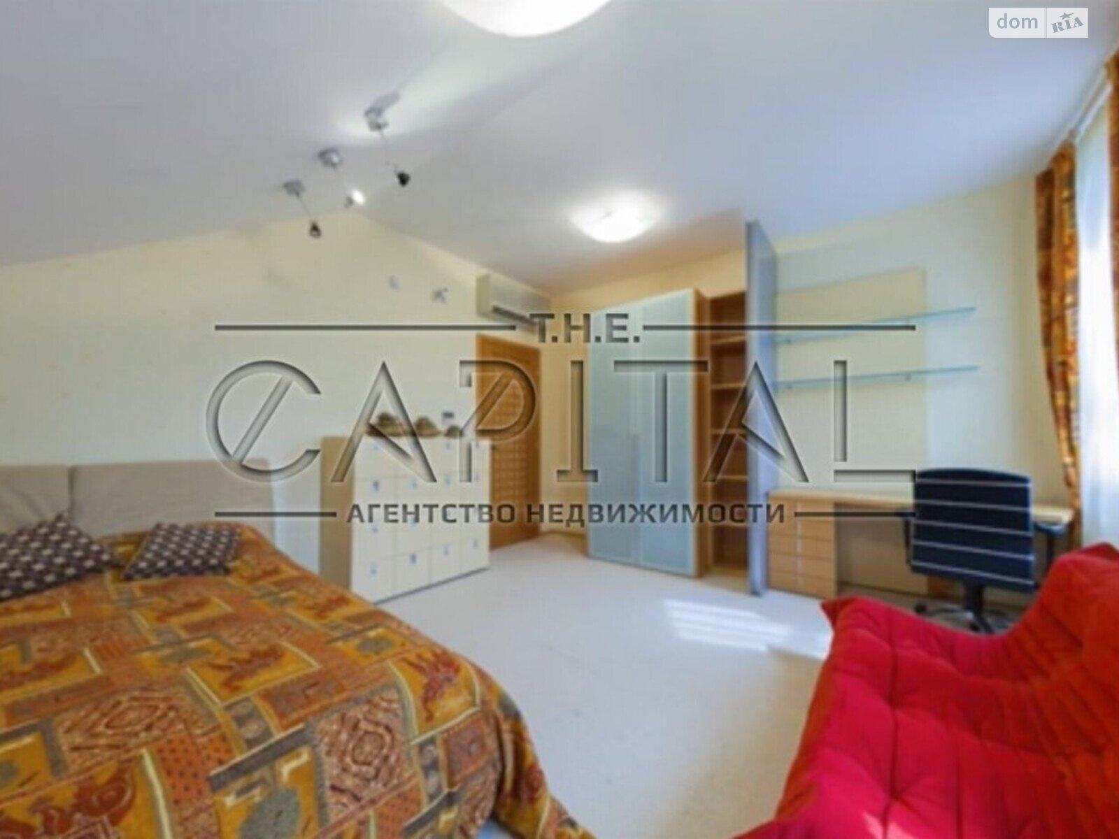 трехэтажный дом с балконом, 679 кв. м, кирпич. Продажа в Козине фото 1 трехэтажный дом с балконом, 679 кв. м, кирпич. Продажа в Козине фото 1