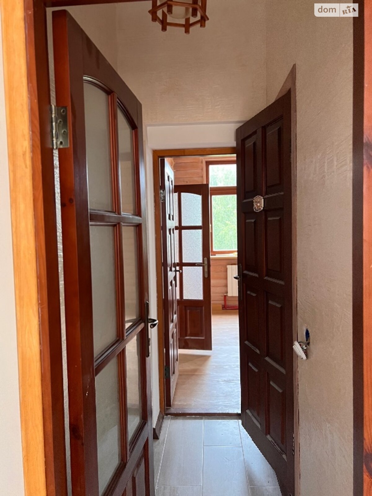 трехэтажный дом с верандой, 450 кв. м, газобетон. Продажа в Козине фото 1 трехэтажный дом с верандой, 450 кв. м, газобетон. Продажа в Козине фото 1