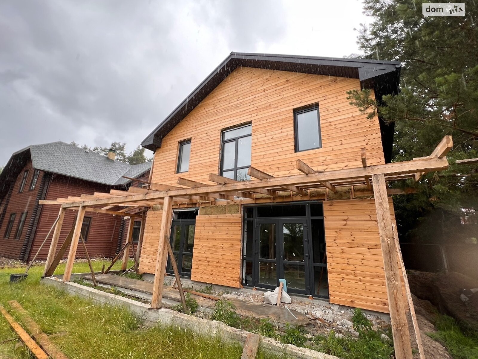 трехэтажный дом с верандой, 450 кв. м, газобетон. Продажа в Козине фото 1 трехэтажный дом с верандой, 450 кв. м, газобетон. Продажа в Козине фото 1