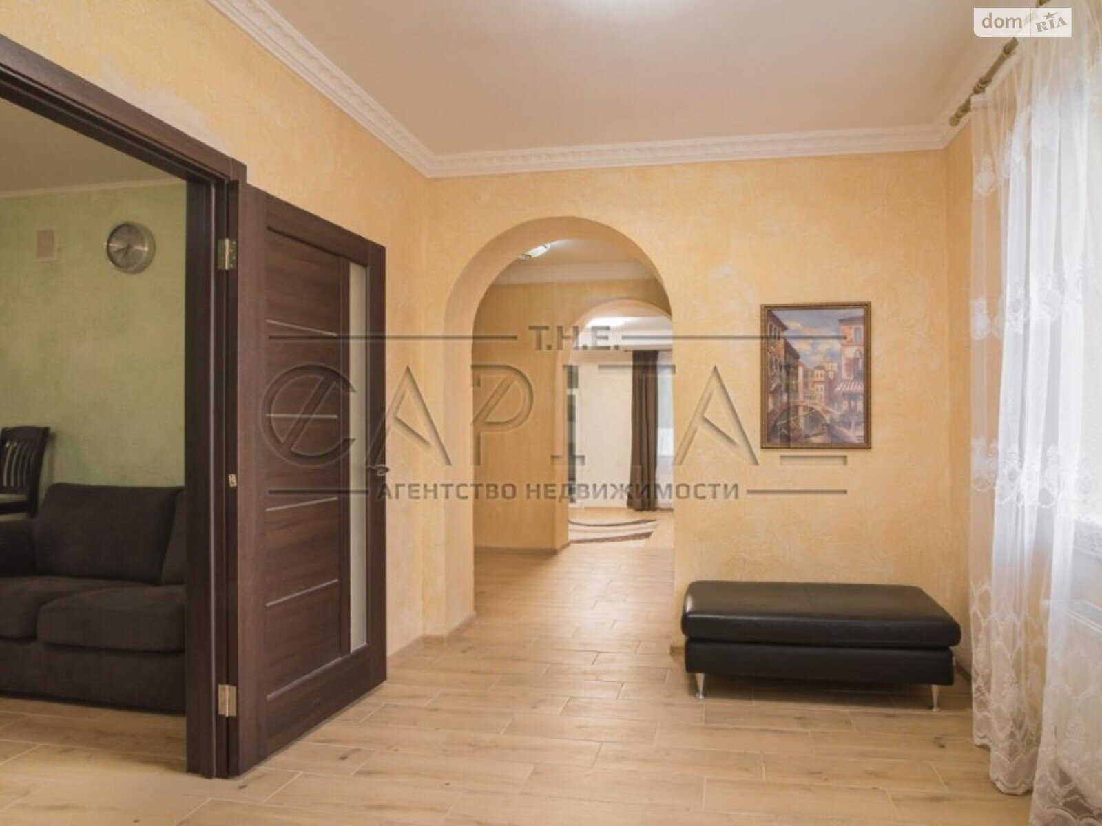 двоповерховий будинок, 400 кв. м, цегла. Продаж у Козині фото 1 двоповерховий будинок, 400 кв. м, цегла. Продаж у Козині фото 1