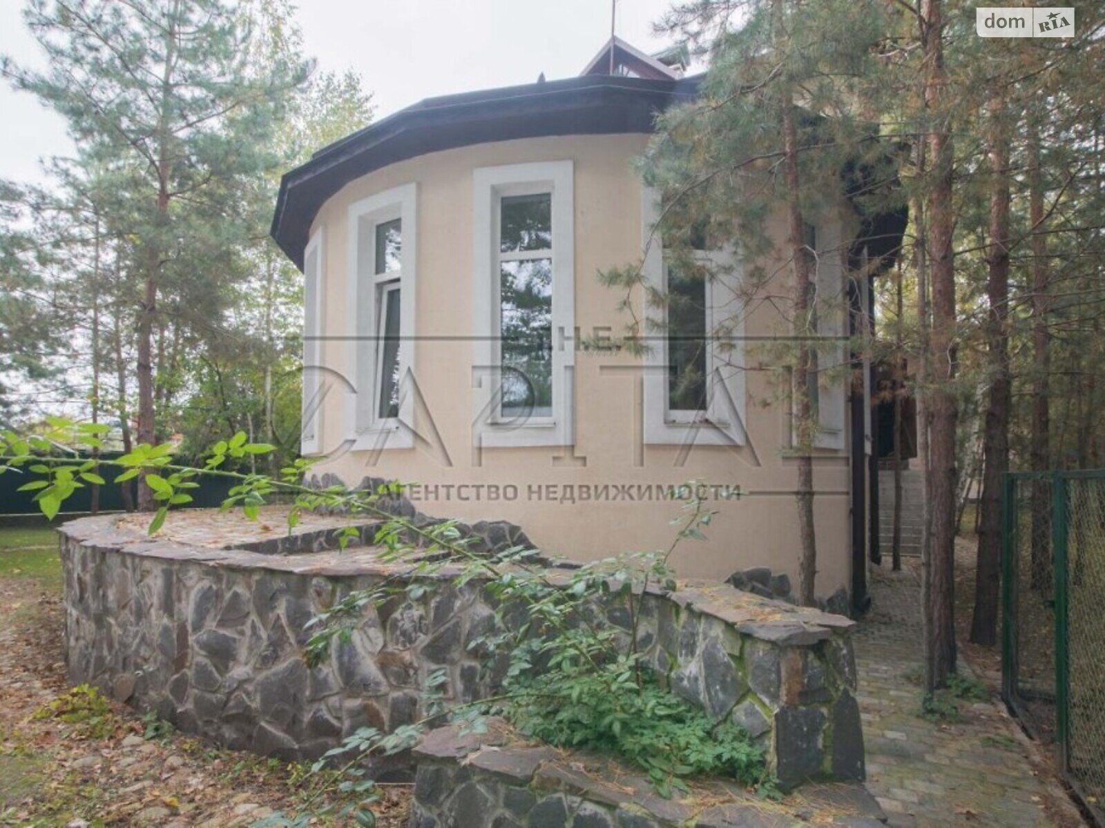 двоповерховий будинок, 400 кв. м, цегла. Продаж у Козині фото 1 двоповерховий будинок, 400 кв. м, цегла. Продаж у Козині фото 1