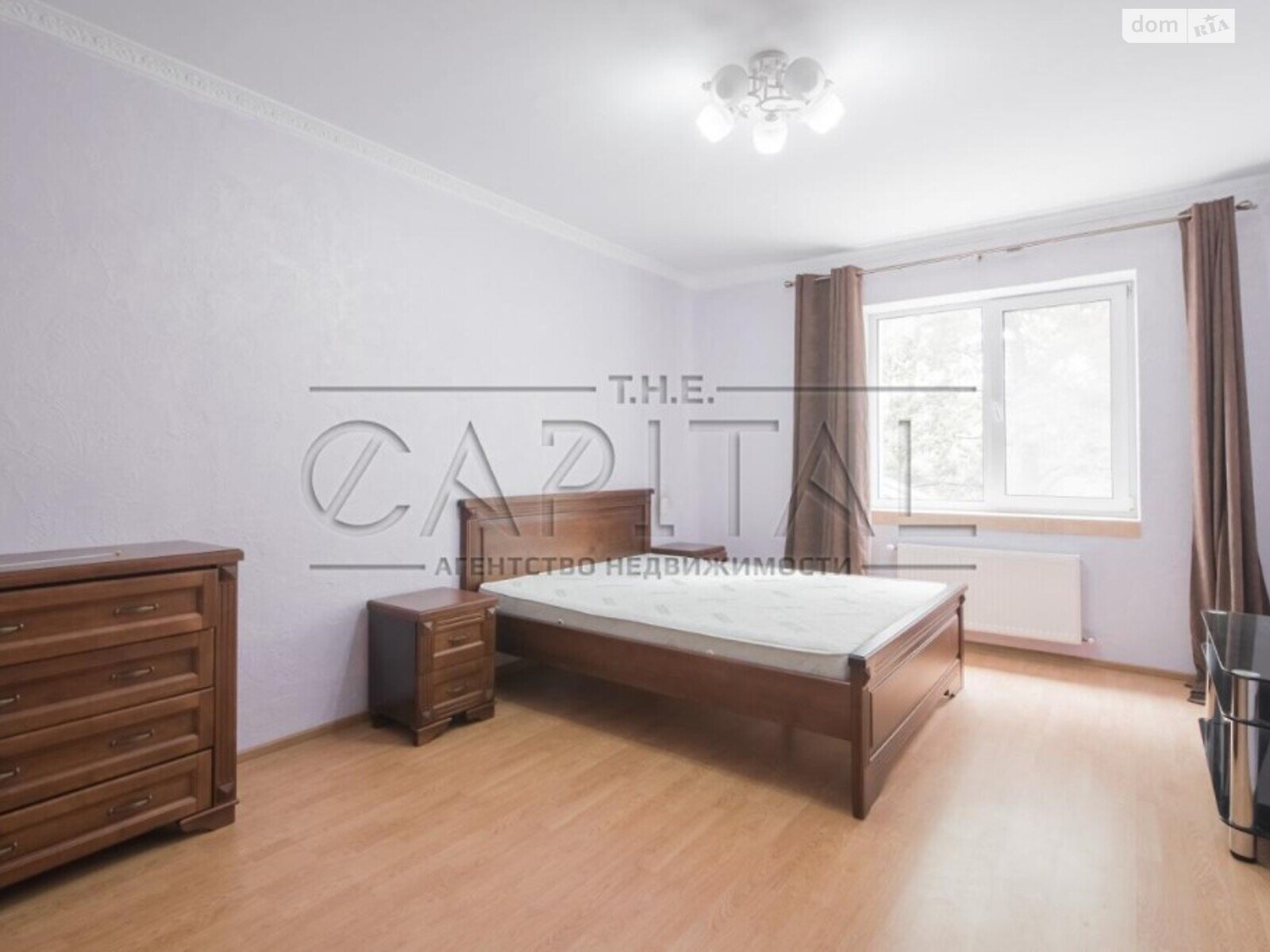 двоповерховий будинок, 400 кв. м, цегла. Продаж у Козині фото 1 двоповерховий будинок, 400 кв. м, цегла. Продаж у Козині фото 1