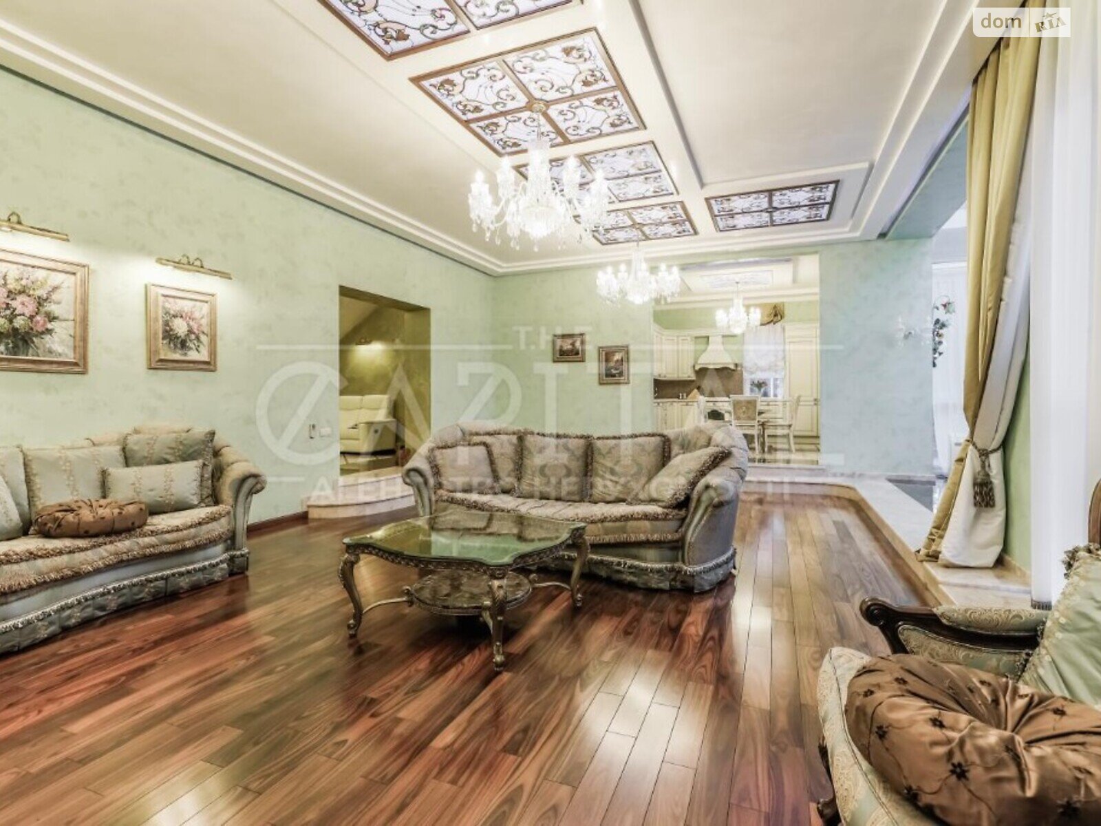 трехэтажный дом, 730 кв. м, кирпич. Продажа в Козине фото 1 трехэтажный дом, 730 кв. м, кирпич. Продажа в Козине фото 1