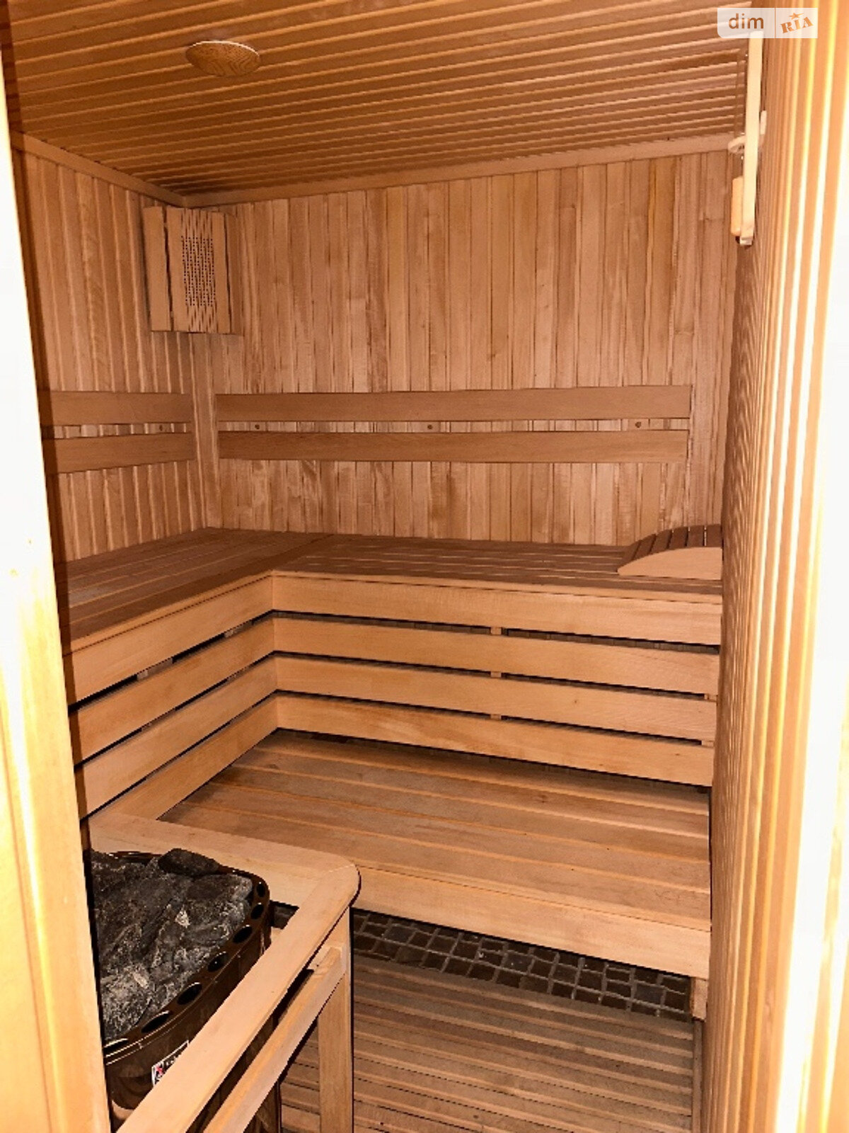 трехэтажный дом с верандой, 450 кв. м, газобетон. Продажа в Козине фото 1 трехэтажный дом с верандой, 450 кв. м, газобетон. Продажа в Козине фото 1