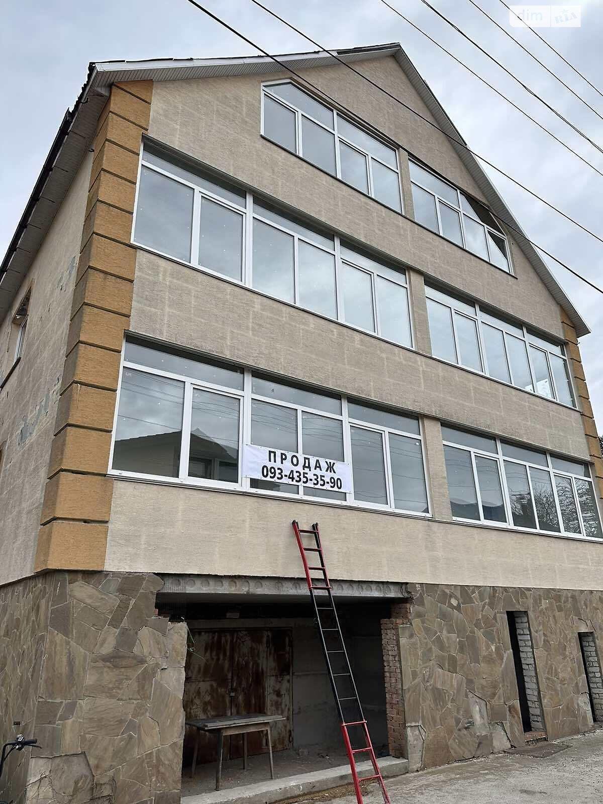 трехэтажный дом, 610.8 кв. м, кирпич. Продажа в Обухове район Обухов фото 1 трехэтажный дом, 610.8 кв. м, кирпич. Продажа в Обухове район Обухов фото 1