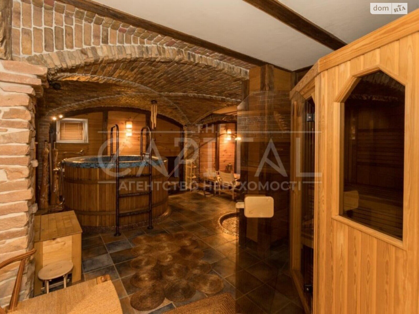 трехэтажный дом беседка, 600 кв. м, кирпич. Продажа в Подгорцах фото 1