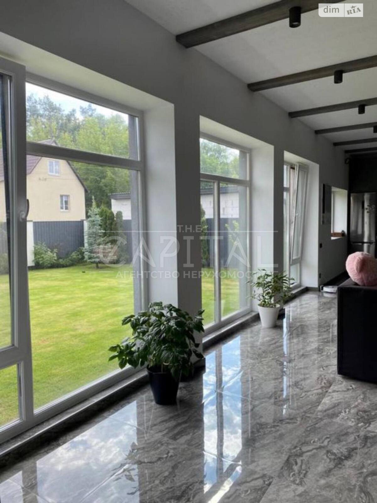 двоповерховий будинок з ремонтом, 220 кв. м, кирпич. Продаж у Підгірцях фото 1 двоповерховий будинок з ремонтом, 220 кв. м, кирпич. Продаж у Підгірцях фото 1