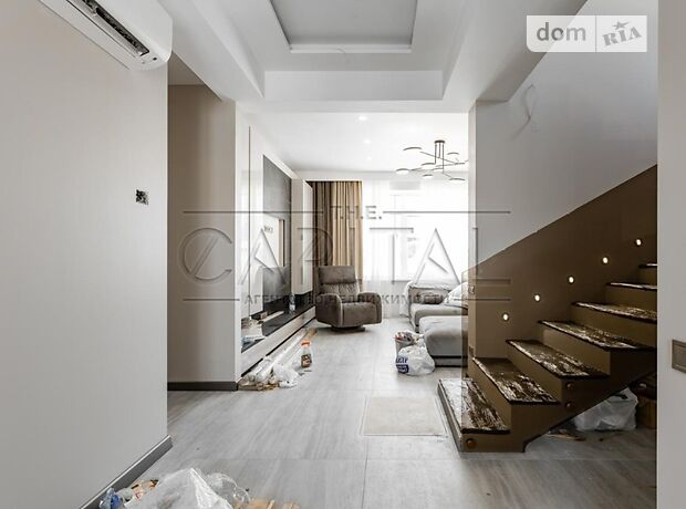 триповерховий будинок з балконом, 220 кв. м, цегла. Продаж в Підгірцях (Київська обл.) фото 1 триповерховий будинок з балконом, 220 кв. м, цегла. Продаж в Підгірцях (Київська обл.) фото 1