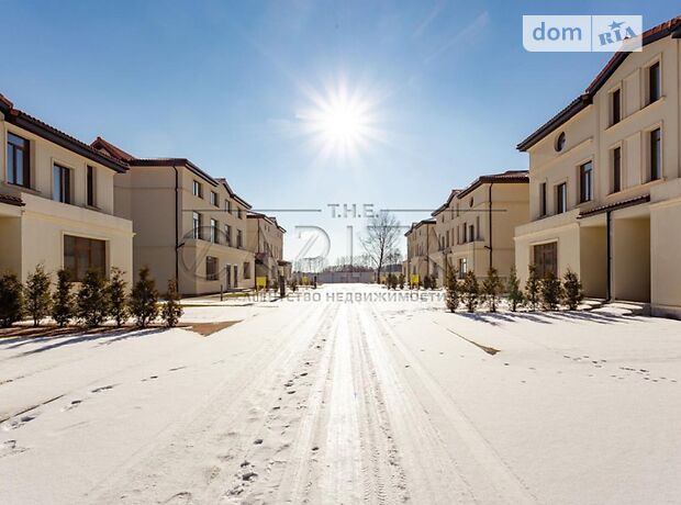 триповерховий будинок з балконом, 220 кв. м, цегла. Продаж в Підгірцях (Київська обл.) фото 1 триповерховий будинок з балконом, 220 кв. м, цегла. Продаж в Підгірцях (Київська обл.) фото 1