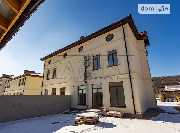 триповерховий будинок з балконом, 220 кв. м, цегла. Продаж в Підгірцях (Київська обл.) фото 1 триповерховий будинок з балконом, 220 кв. м, цегла. Продаж в Підгірцях (Київська обл.) фото 1