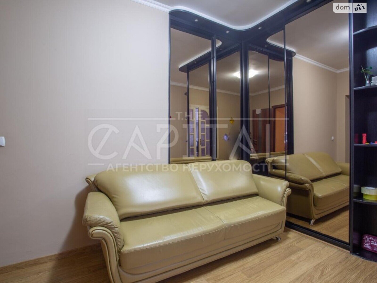 двухэтажный дом с ремонтом, 530 кв. м, кирпич. Продажа в Романкове фото 1 двухэтажный дом с ремонтом, 530 кв. м, кирпич. Продажа в Романкове фото 1
