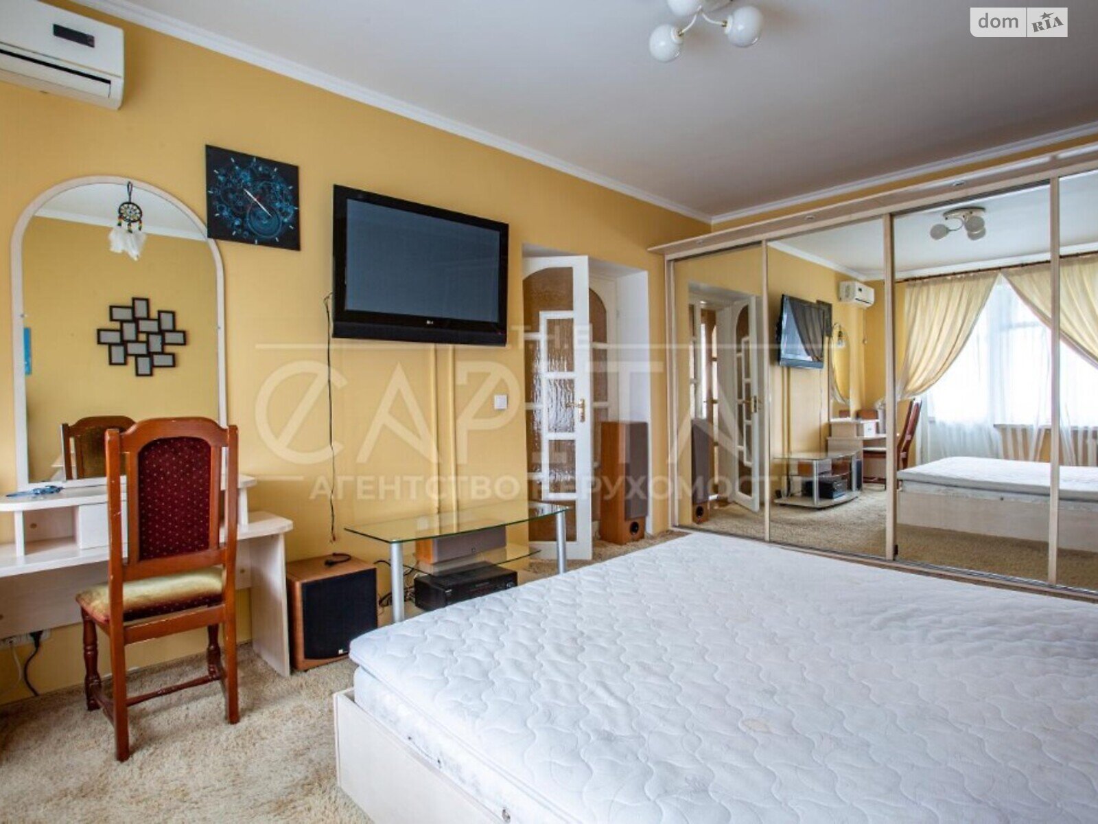 двухэтажный дом с ремонтом, 530 кв. м, кирпич. Продажа в Романкове фото 1 двухэтажный дом с ремонтом, 530 кв. м, кирпич. Продажа в Романкове фото 1