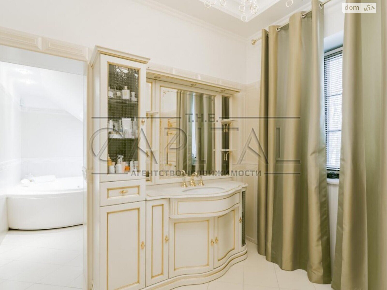двоповерховий будинок з опаленням, 382 кв. м, цегла. Продаж у Романкові фото 1 двоповерховий будинок з опаленням, 382 кв. м, цегла. Продаж у Романкові фото 1