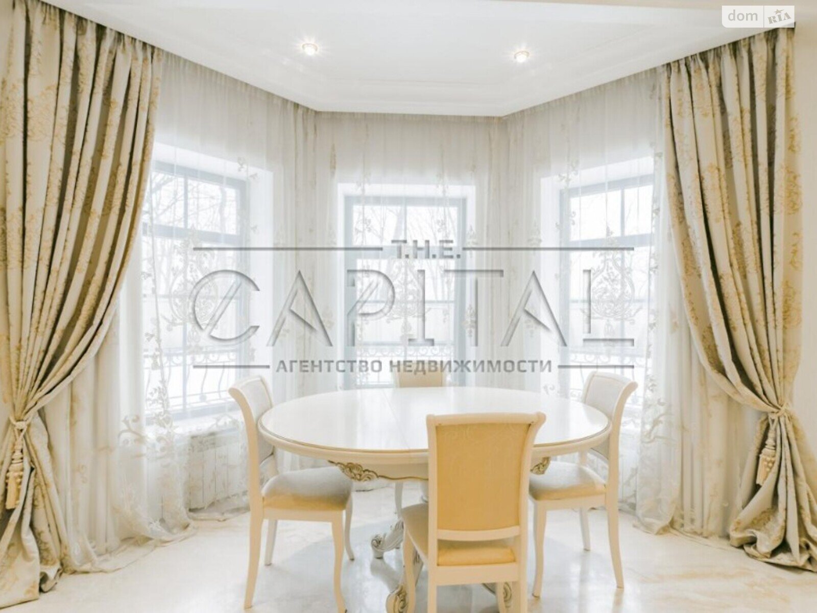двоповерховий будинок з опаленням, 382 кв. м, цегла. Продаж у Романкові фото 1 двоповерховий будинок з опаленням, 382 кв. м, цегла. Продаж у Романкові фото 1