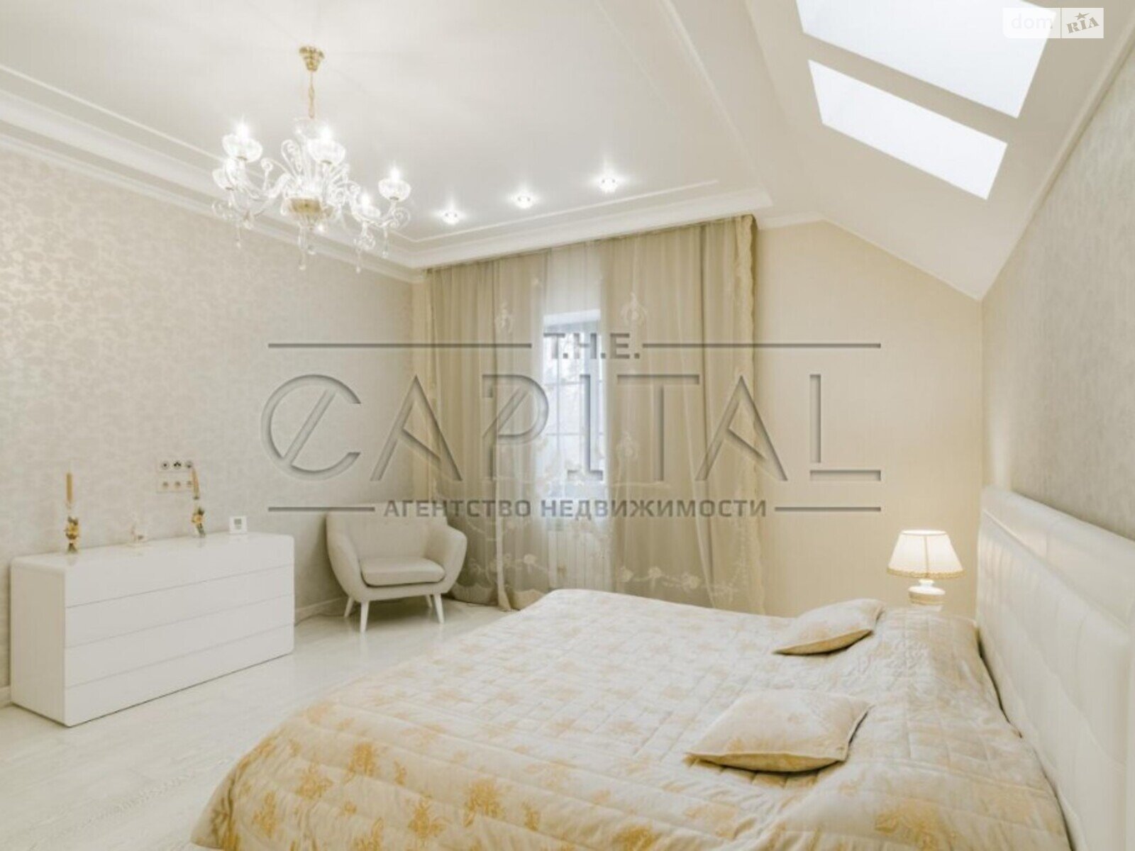 двоповерховий будинок з опаленням, 382 кв. м, цегла. Продаж у Романкові фото 1 двоповерховий будинок з опаленням, 382 кв. м, цегла. Продаж у Романкові фото 1