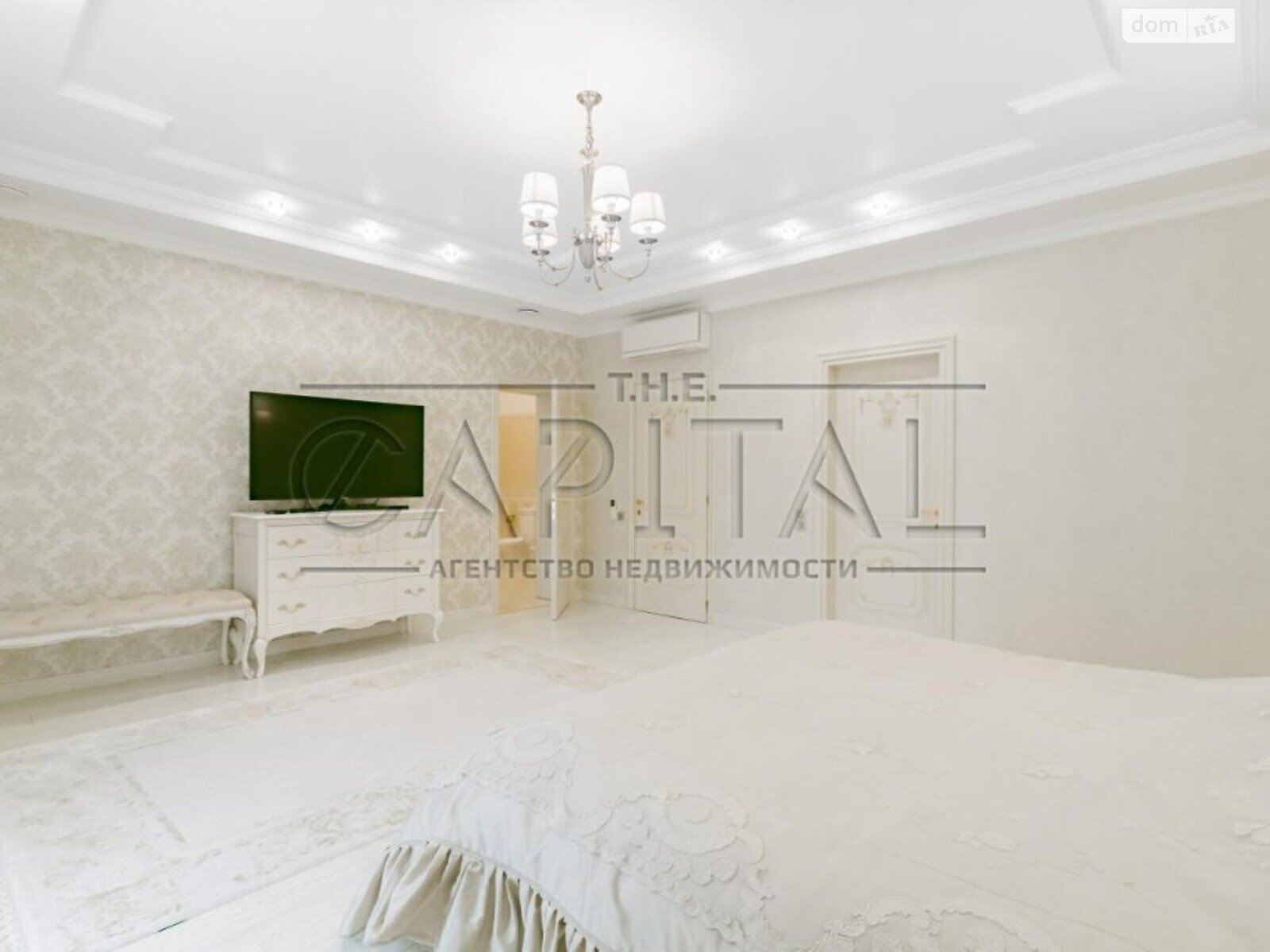 двоповерховий будинок з опаленням, 382 кв. м, цегла. Продаж у Романкові фото 1 двоповерховий будинок з опаленням, 382 кв. м, цегла. Продаж у Романкові фото 1