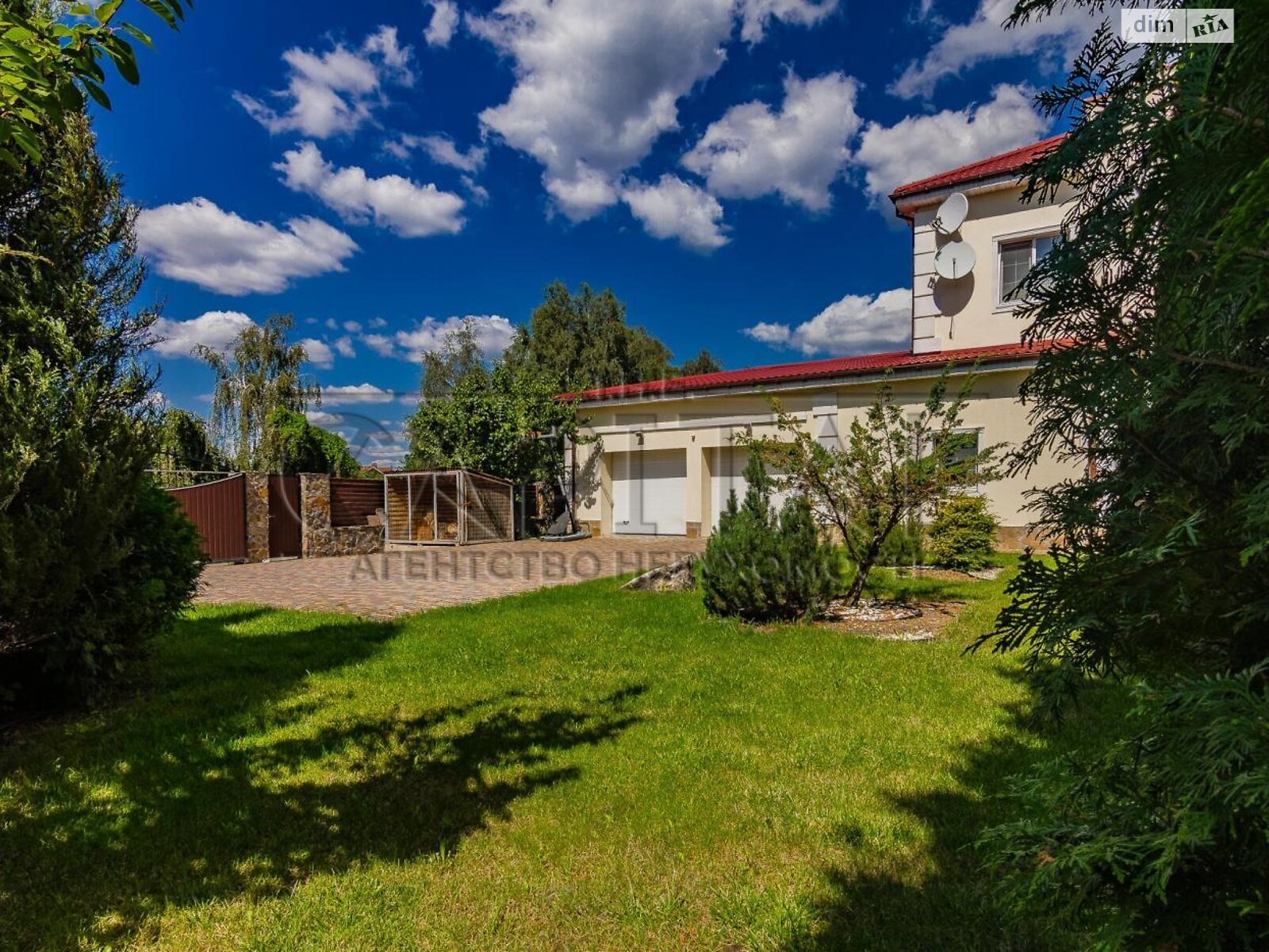 двоповерховий будинок, 499 кв. м, цегла. Продаж у Обухові фото 1 двоповерховий будинок, 499 кв. м, цегла. Продаж у Обухові фото 1