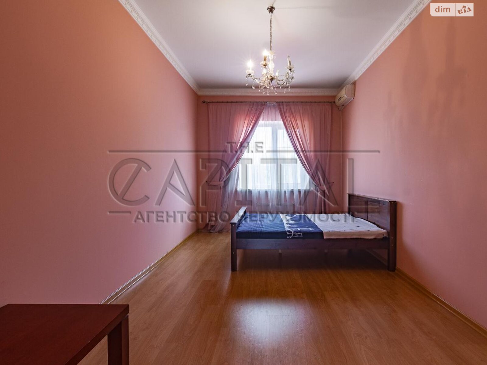 двоповерховий будинок, 499 кв. м, цегла. Продаж у Обухові фото 1 двоповерховий будинок, 499 кв. м, цегла. Продаж у Обухові фото 1