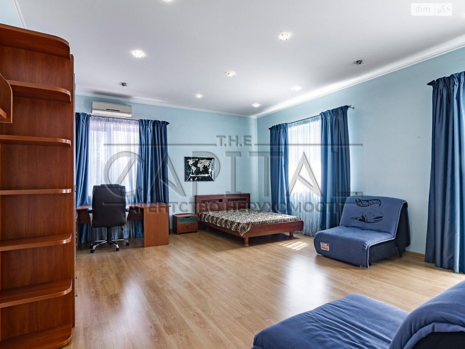 двоповерховий будинок, 499 кв. м, цегла. Продаж у Обухові фото 1 двоповерховий будинок, 499 кв. м, цегла. Продаж у Обухові фото 1