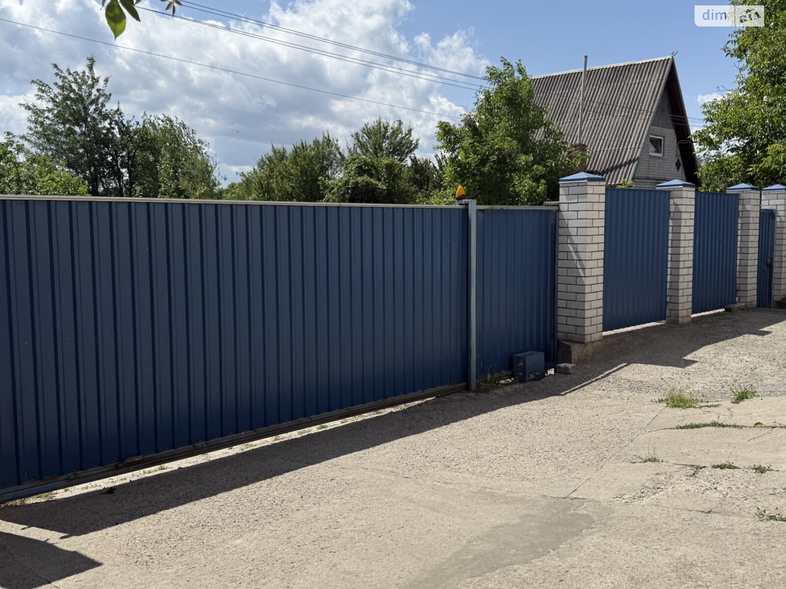 двухэтажный дом с мансардой, 200 кв. м, кирпич. Продажа в Обуховке фото 1