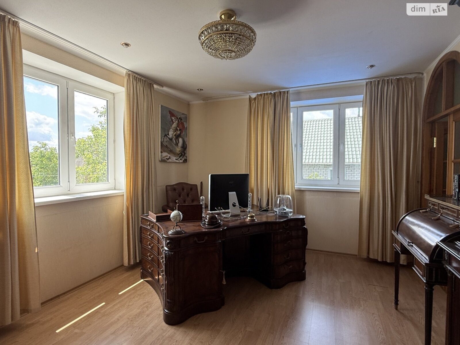 двухэтажный дом с мансардой, 200 кв. м, кирпич. Продажа в Обуховке фото 1