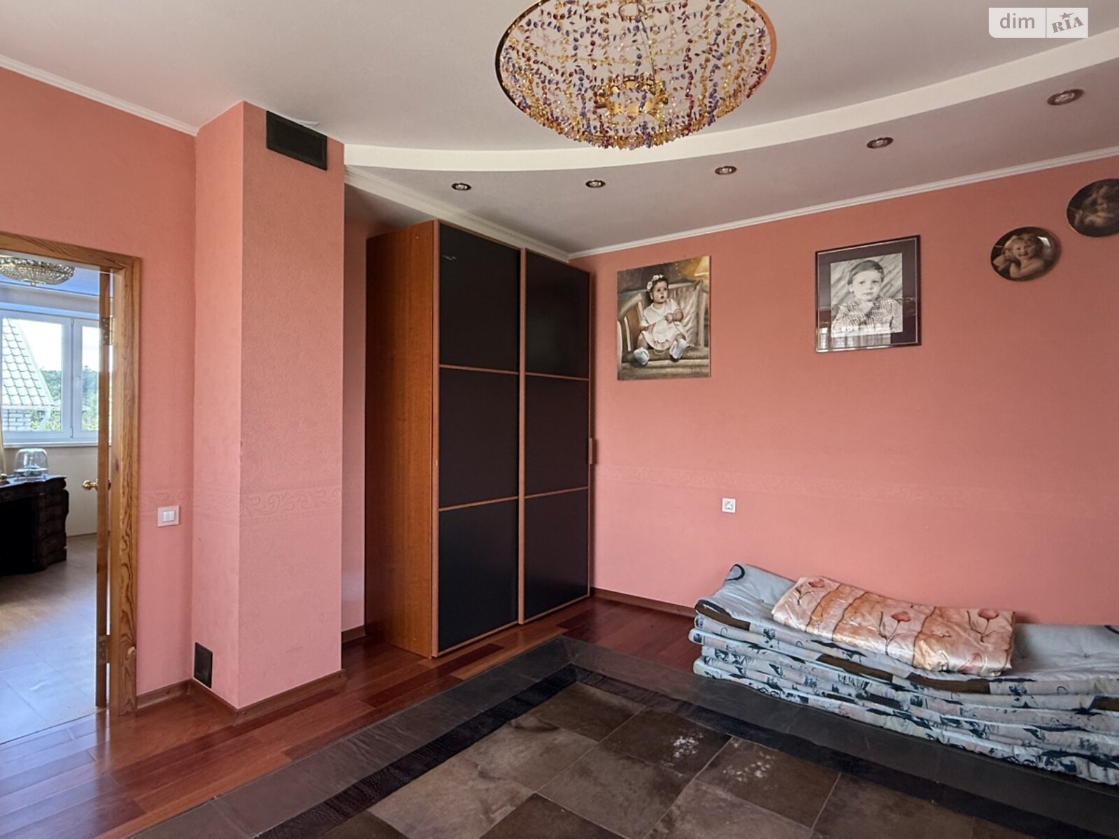 двухэтажный дом с мансардой, 200 кв. м, кирпич. Продажа в Обуховке фото 1