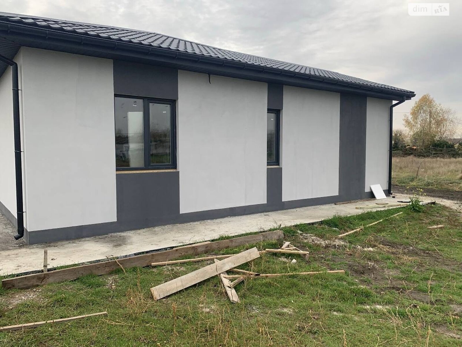 одноэтажный дом с верандой, 118 кв. м, газобетон. Продажа в Обуховке фото 1