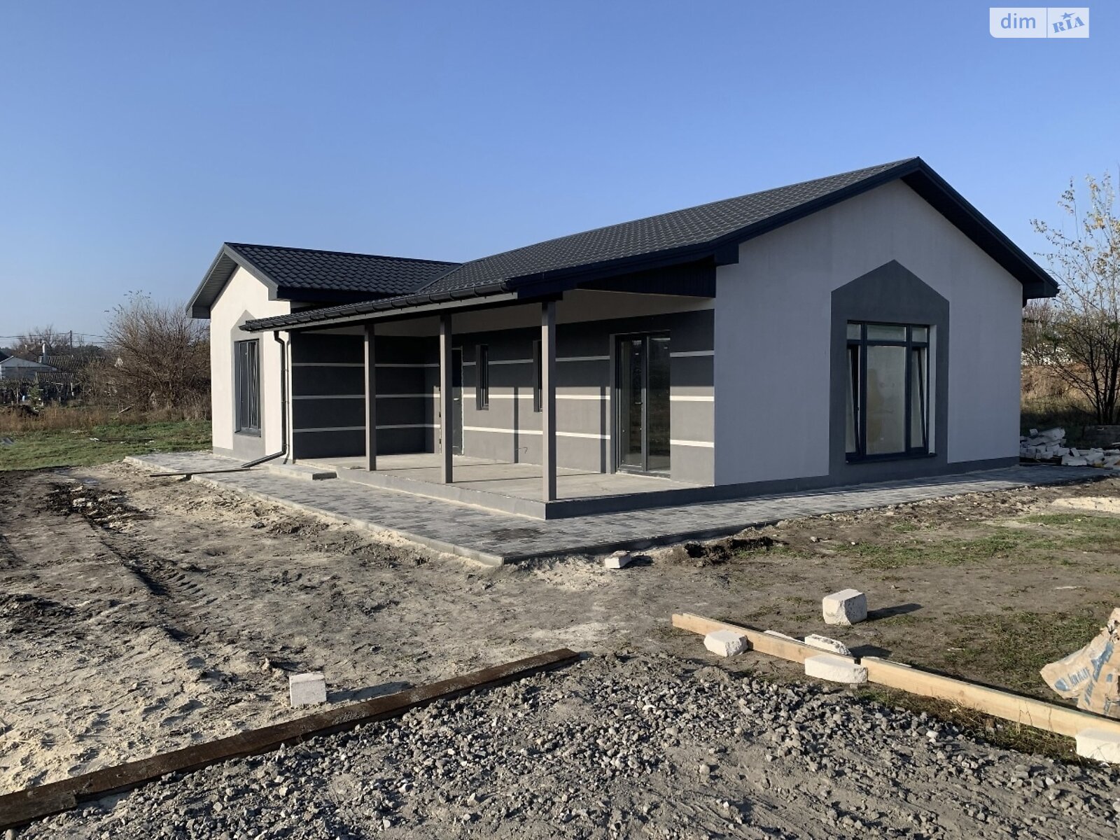 одноэтажный дом с верандой, 118 кв. м, газобетон. Продажа в Обуховке фото 1