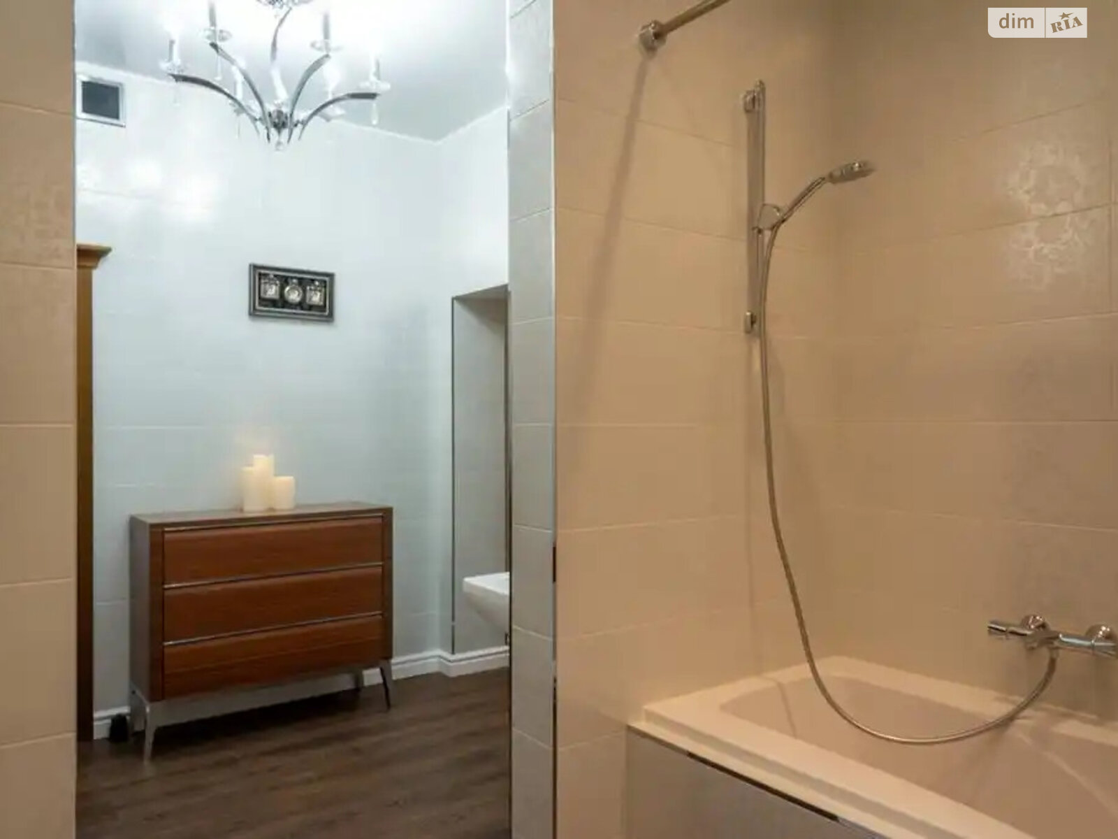 одноповерховий будинок з гаражем, 228.5 кв. м, цегла. Продаж у Обухівці фото 1 одноповерховий будинок з гаражем, 228.5 кв. м, цегла. Продаж у Обухівці фото 1
