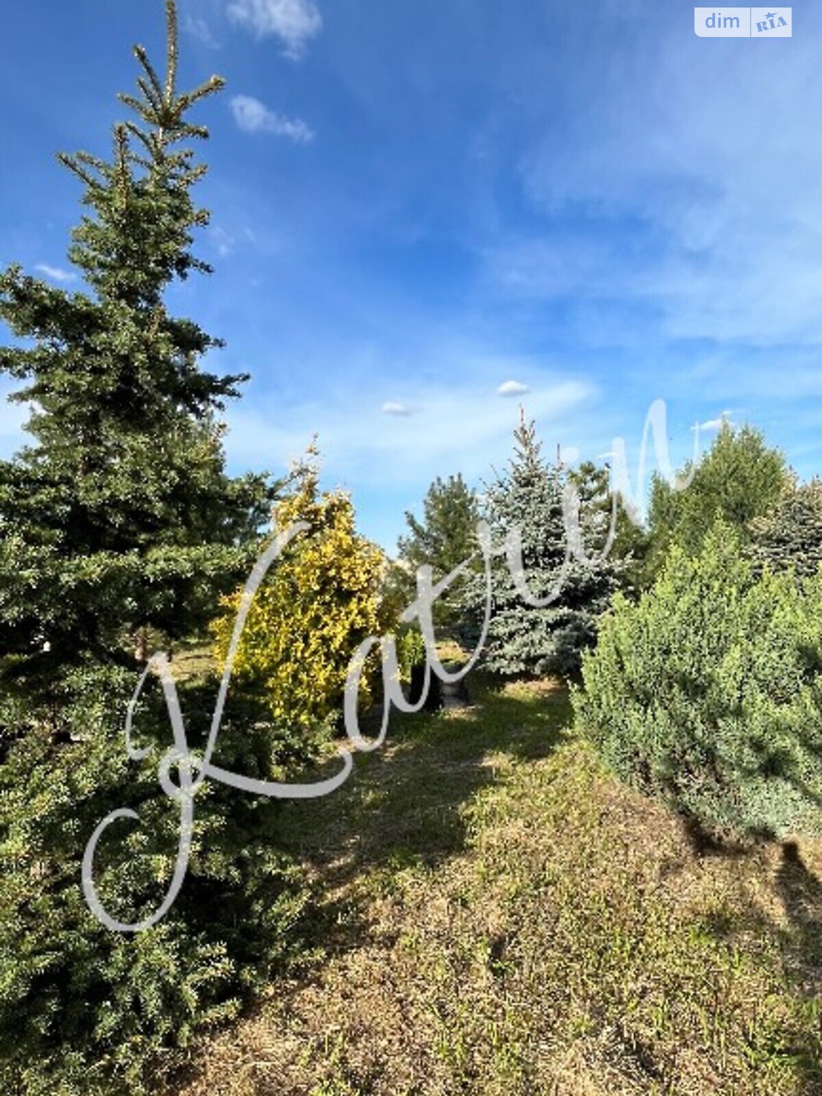 трехэтажный дом с отоплением, 307.2 кв. м, шлакоблок. Продажа в Обуховке фото 1 трехэтажный дом с отоплением, 307.2 кв. м, шлакоблок. Продажа в Обуховке фото 1