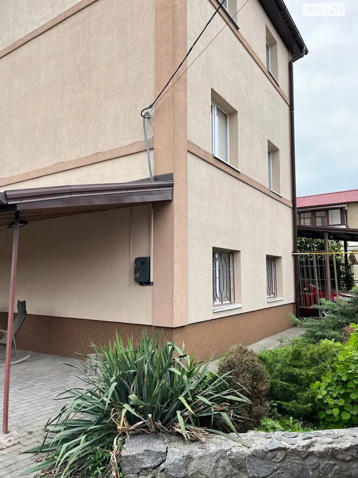 триповерховий будинок з верандою, 108.1 кв. м, цегла. Продаж у Обухівці фото 1 триповерховий будинок з верандою, 108.1 кв. м, цегла. Продаж у Обухівці фото 1