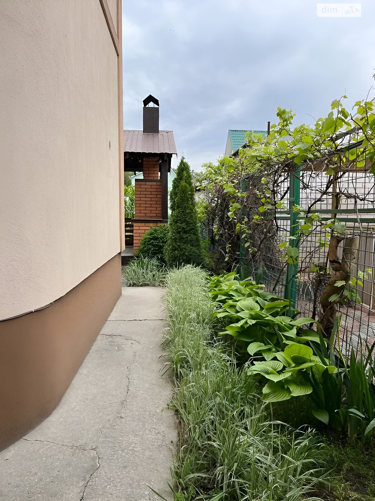 триповерховий будинок з верандою, 108.1 кв. м, цегла. Продаж у Обухівці фото 1 триповерховий будинок з верандою, 108.1 кв. м, цегла. Продаж у Обухівці фото 1